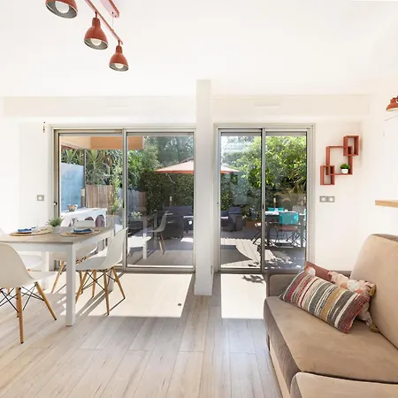 Apartman Climatise Antibes