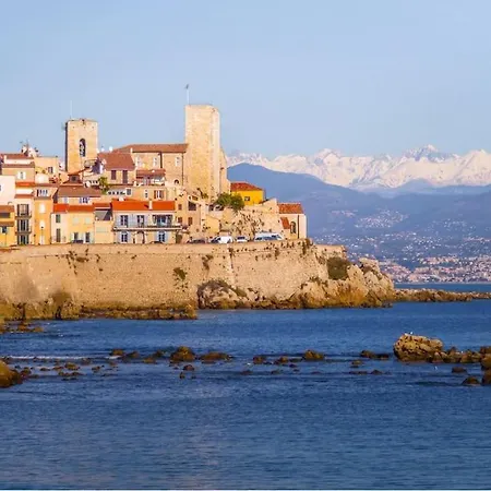 Apartman Climatise Antibes